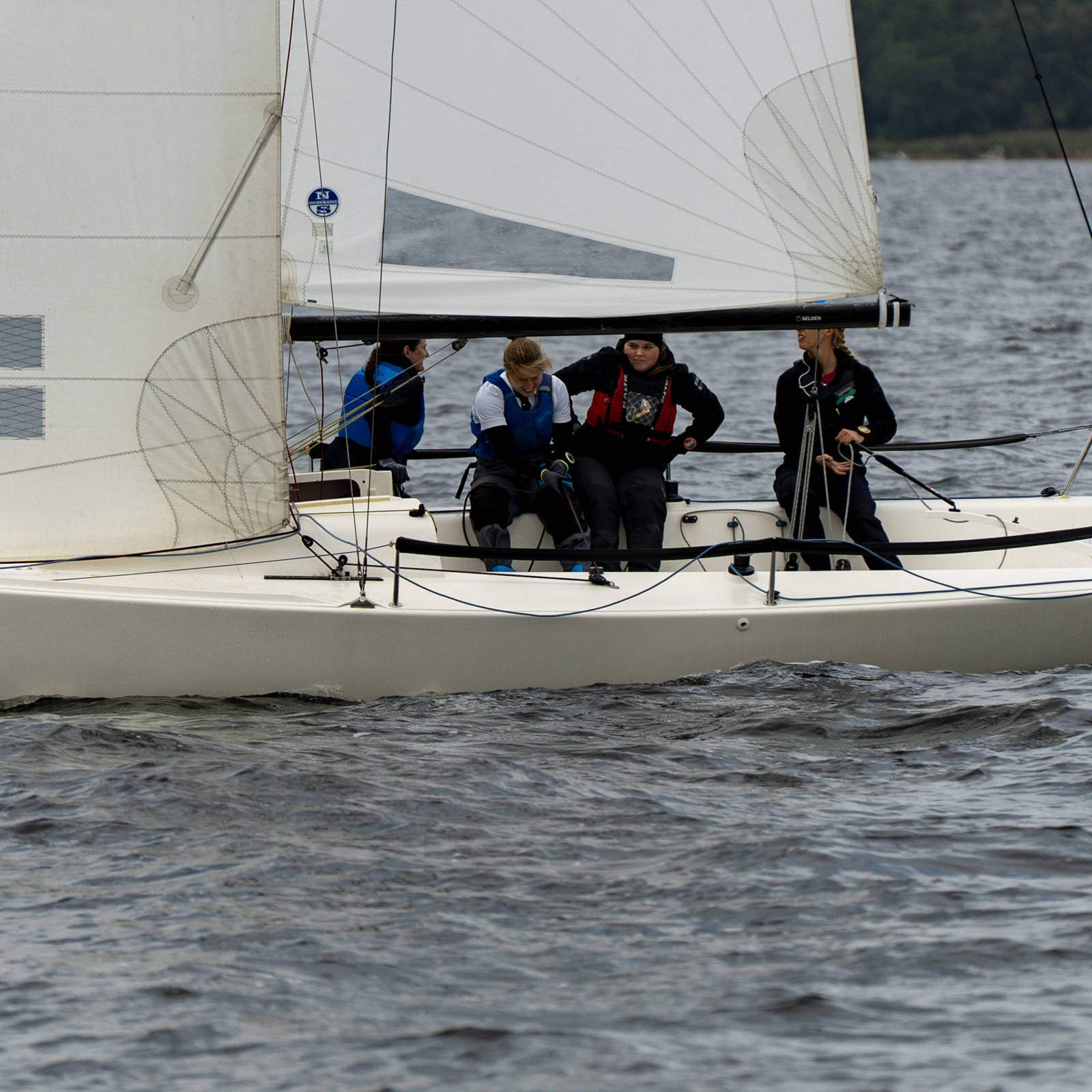 84 DSC09369